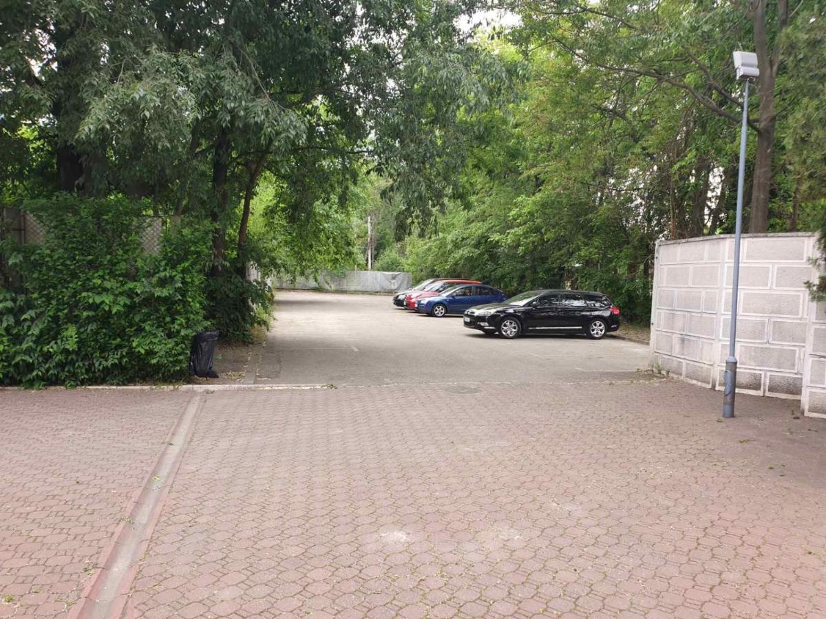 Hotel Sajam Novi Sad Exteriör bild