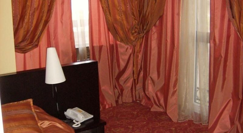 Hotel Sajam Novi Sad Exteriör bild
